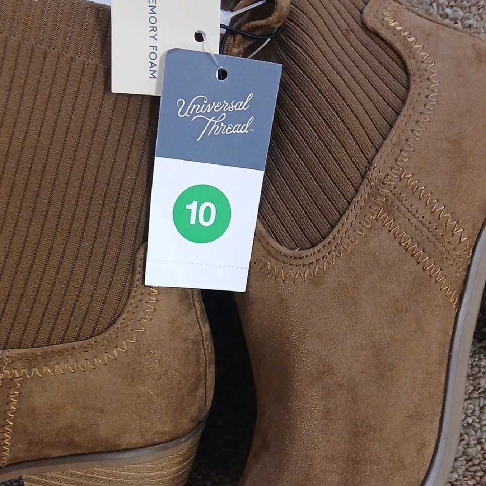 Universal Thread Tan Ribbed Heeled Boots - Picture 5 of 7